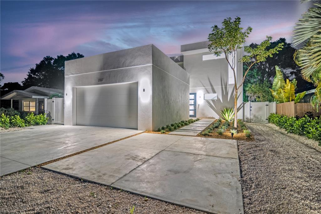 Picture of 2327 Hillview Street, Sarasota, FL 34239