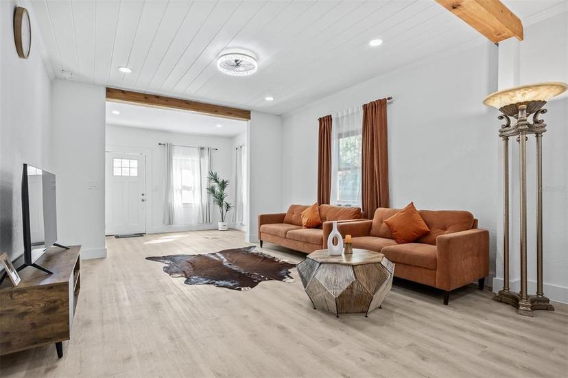 Picture of 5108 N Suwanee Avenue, Tampa FL 33603