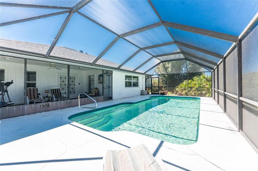 Picture of 9430 Heartwellville Avenue, Englewood FL 34224
