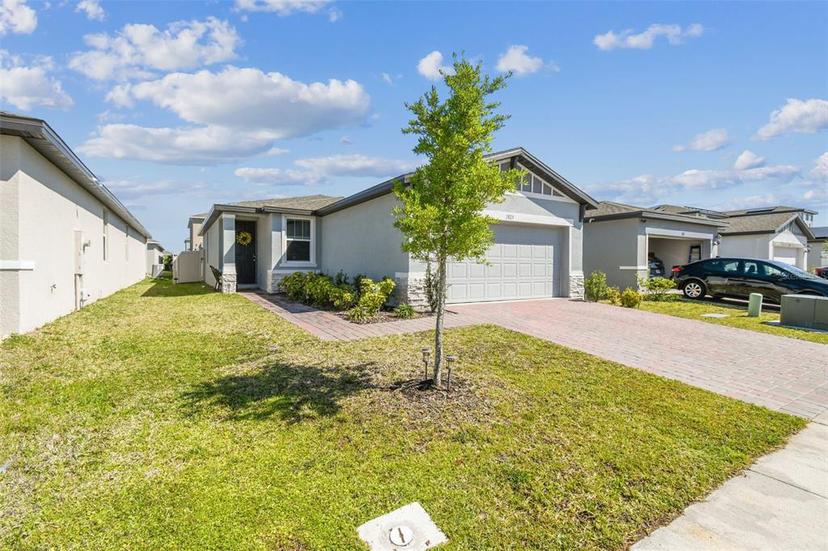 Picture of 1823 Carnostie Road, Winter Haven FL 33884