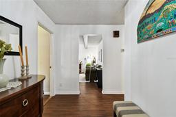 Picture of 2504 Hawk Griffin Road, Plant City, FL 33565
