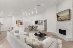 Picture of 1899 Valley Wood Way, Lake Mary, FL 32746