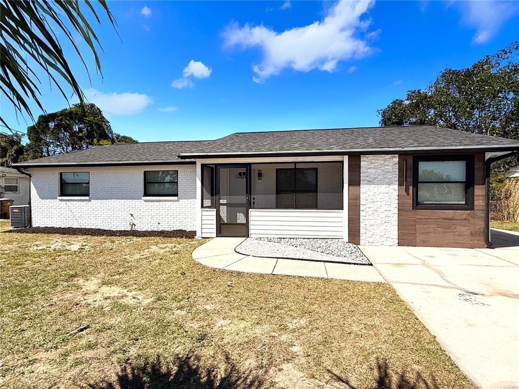 Picture of 817 Clay Boulevard, Eustis, FL 32726