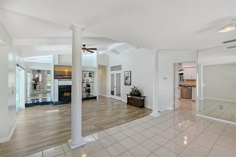 Picture of 3704 Prairie Dunes Drive, Sarasota FL 34238