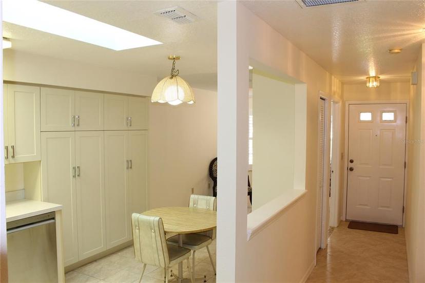 Picture of 2568 W Brook Lane, Clearwater FL 33761