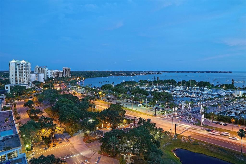 Picture of 101 S Gulfstream Ave. Unit 9C, Sarasota, FL 34236