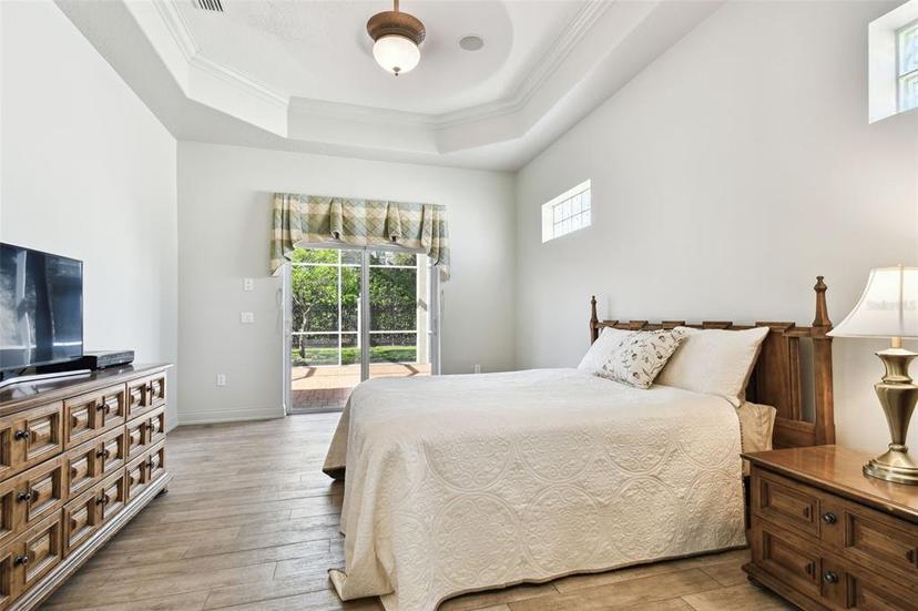 Picture of 601 Viento De Avila, Tampa FL 33613