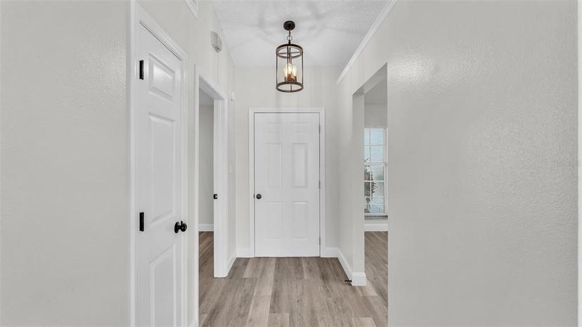 Picture of 118 Weeping Willow Road, Eagle Lake FL 33839