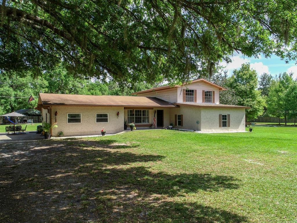 Picture of 4902 Five Acre Road, Plant City, FL 33565