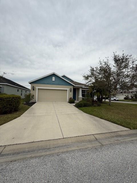 Picture of 11790 Fennemore Way, Parrish, FL 34219