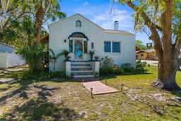 Picture of 6244 Warren Avenue, New Port Richey, FL 34653