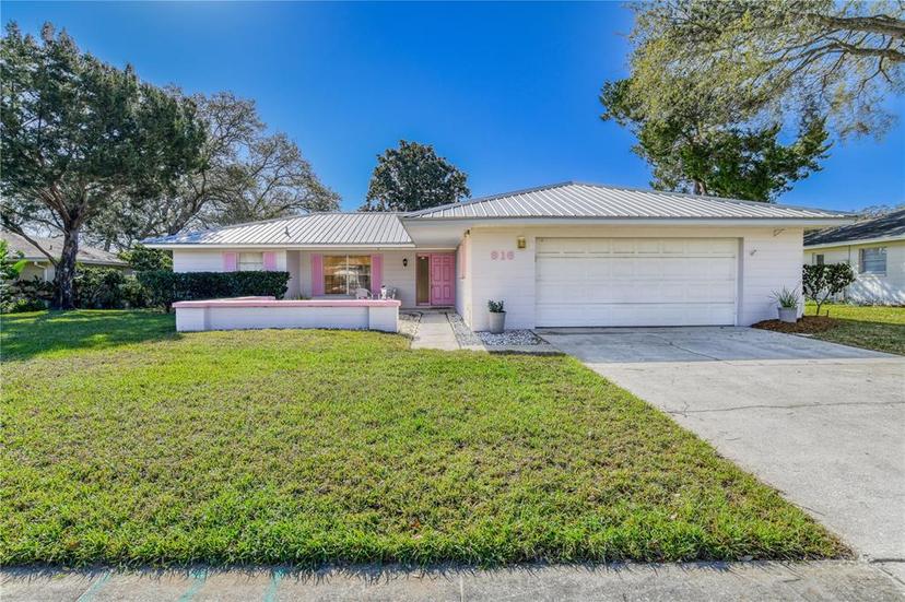 Picture of 916 Alcala Drive, St Augustine FL 32086