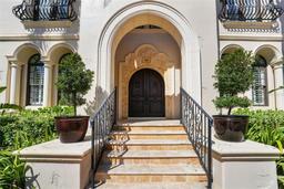 Picture of 44 Martinique Avenue, Tampa, FL 33606