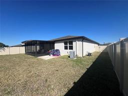 Picture of 1249 Oak Valley Dr, Auburndale, FL 33823