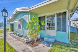 Picture of 233 Paradise S, Leesburg, FL 34788
