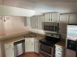 Picture of 5417 Lake Margaret Drive Unit 39, Orlando, FL 32812