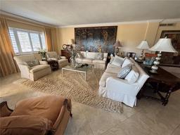 Picture of 1200 N Shore Drive Ne Unit 212, St Petersburg, FL 33701