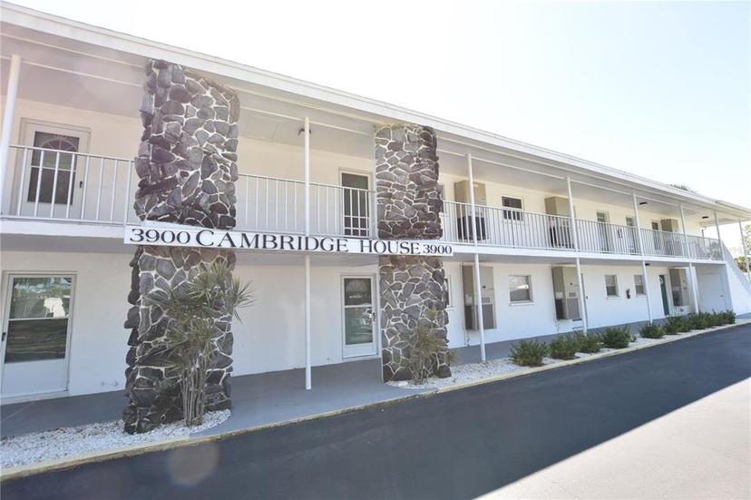 Picture of 3900 Roxane Boulevard Unit 10A, Sarasota FL 34235