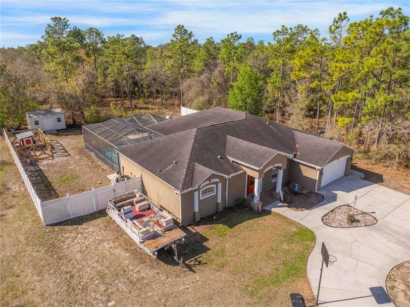 Picture of 13040 Quigley Avenue, Weeki Wachee FL 34614