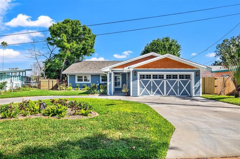Picture of 292 Sunlit Cove Drive Ne, St Petersburg FL 33702