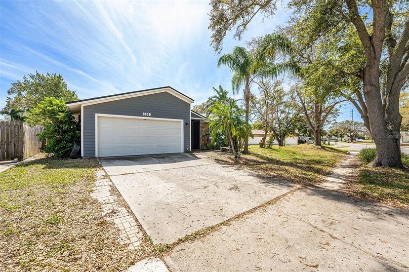 Picture of 1366 Wexford Drive N, Palm Harbor FL 34683