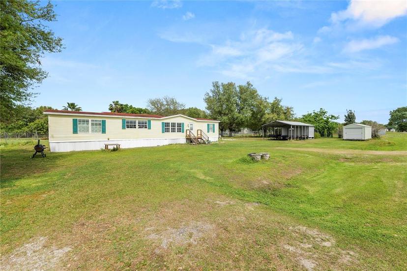 Picture of 2214 Topaz Lane, Plant City FL 33566