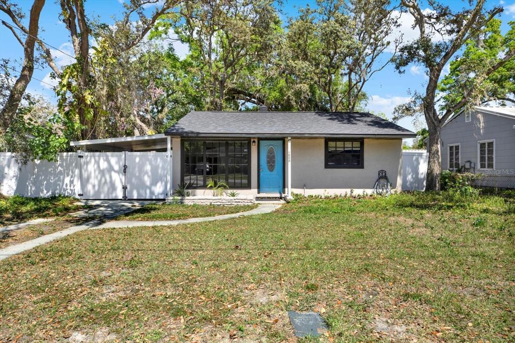 Picture of 1908 E Mcberry Street, Tampa, FL 33610