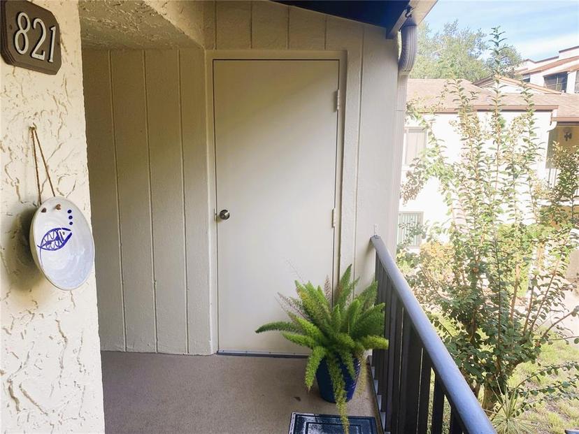 Picture of 700 Starkey Road Unit 821, Largo FL 33771