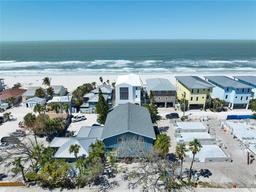 Picture of 812 Gulf Unit # 3, Indian Rocks Beach, FL 33785