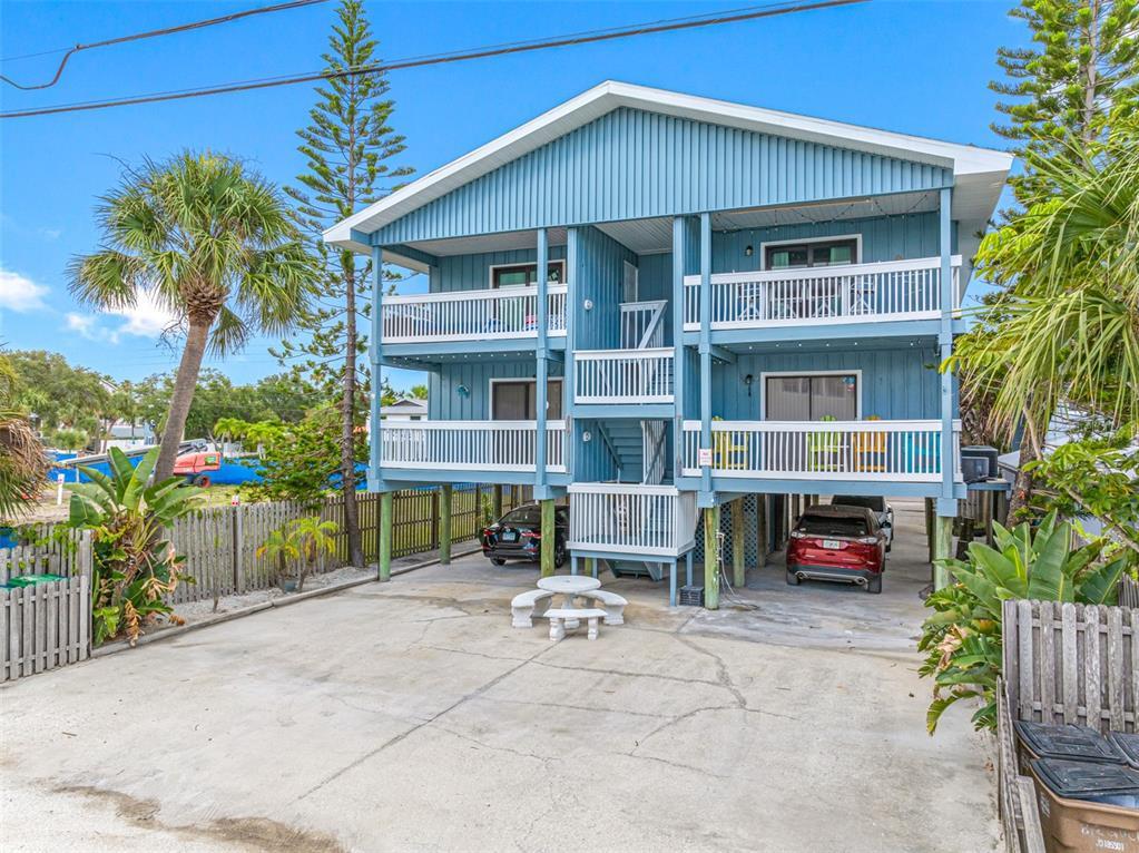Picture of 812 Gulf Unit # 3, Indian Rocks Beach, FL 33785
