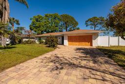 Picture of 1591 N Dakota Avenue Ne, St Petersburg, FL 33703