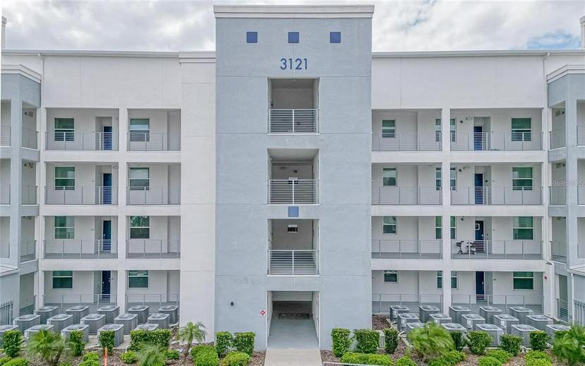 Picture of 3121 Paradox Circle Unit 307, Kissimmee FL 34746