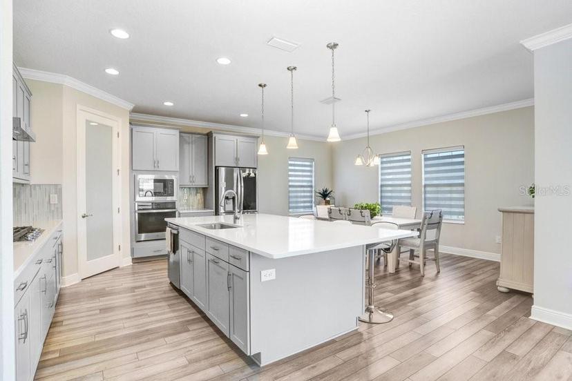 Picture of 5407 Tagalong Place, Apollo Beach FL 33572