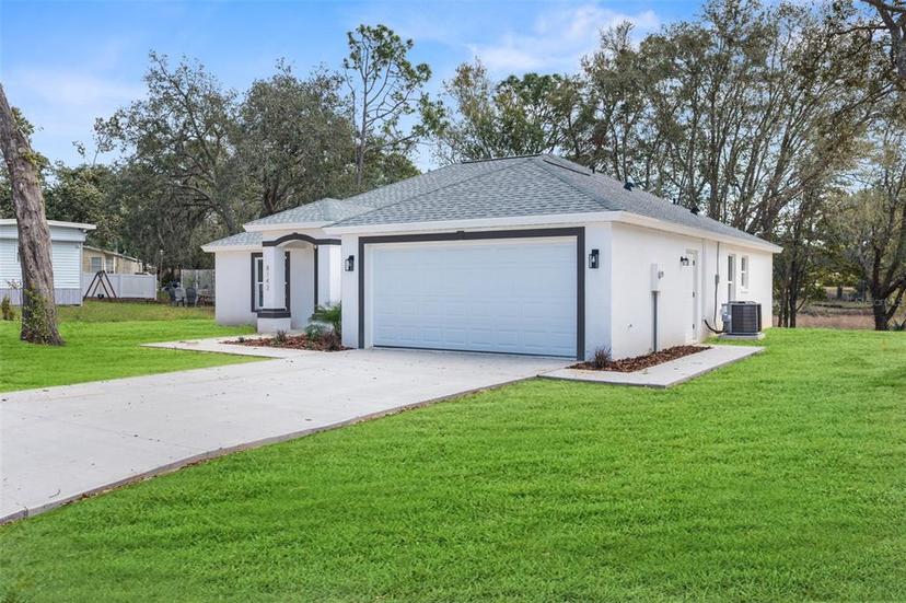Picture of 8142 Ridge Road, Weeki Wachee FL 34613