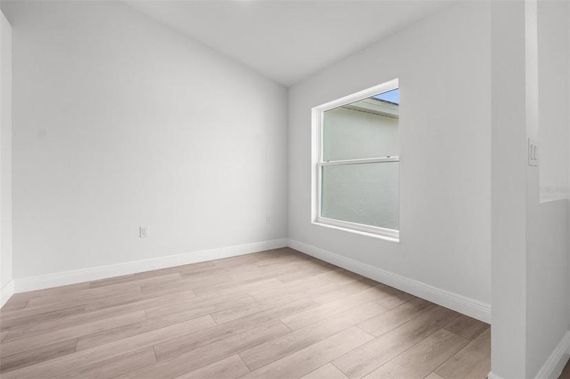 Picture of 8142 Ridge Road, Weeki Wachee FL 34613