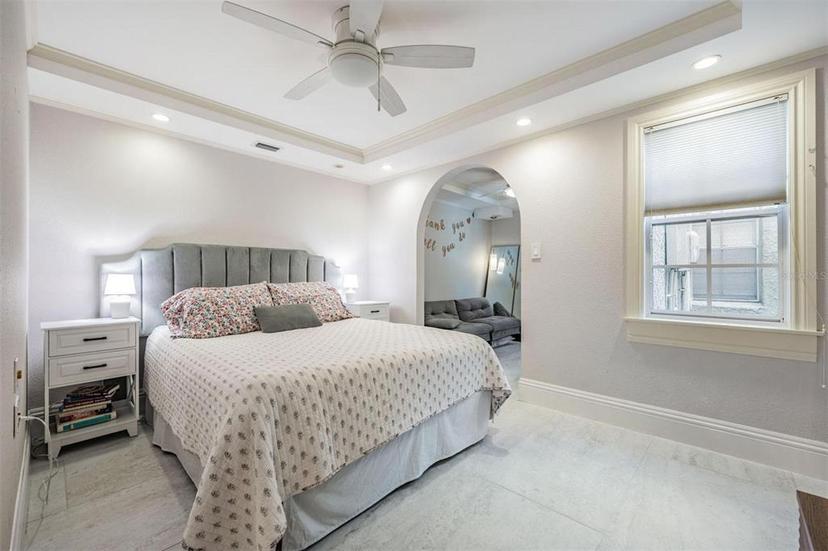 Picture of 107 S Obrien Street Unit 117, Tampa FL 33609