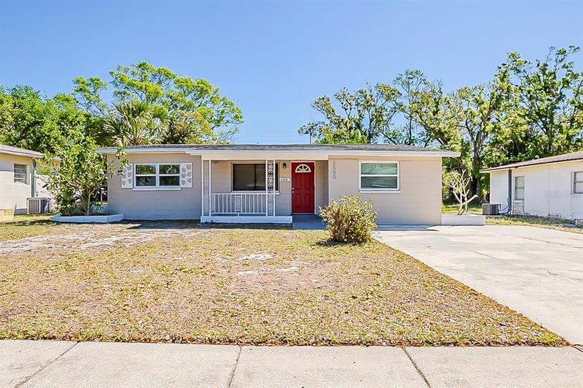 Picture of 2500 Erie Street S, St Petersburg FL 33712