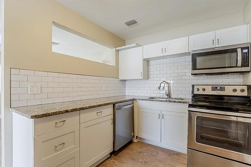 Picture of 2500 Erie Street S, St Petersburg FL 33712