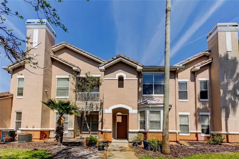 Picture of 17965 Villa Creek Drive Unit N/A, Tampa FL 33647