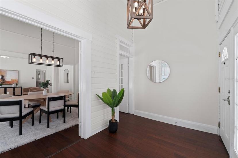 Picture of 3905 N Dartmouth Avenue, Tampa FL 33603