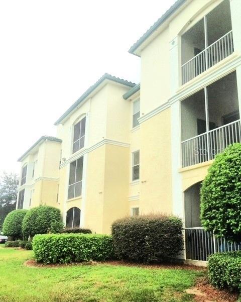 Picture of 8817 Dunes Court Unit 8-303, Kissimmee, FL 34747