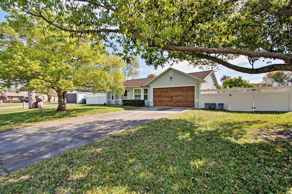 Picture of 1533 Legend Court, Deltona, FL 32738