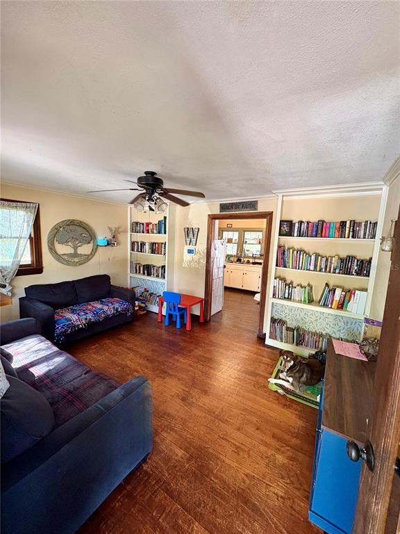 Picture of 38533 8Th Avenue, Zephyrhills FL 33542
