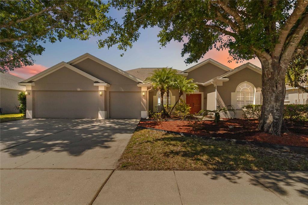 Picture of 330 Osprey Lakes Circle, Chuluota, FL 32766
