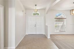 Picture of 330 Osprey Lakes Circle, Chuluota, FL 32766