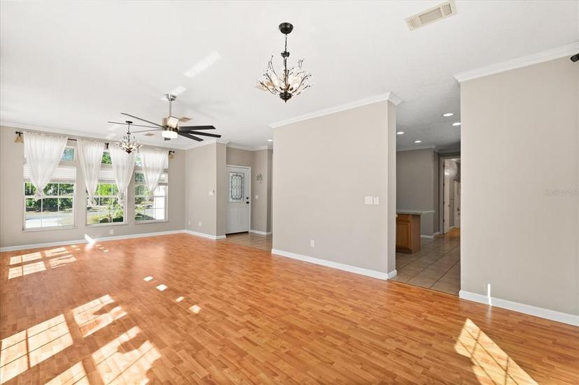 Picture of 780 Old Mount Dora Road, Eustis FL 32726