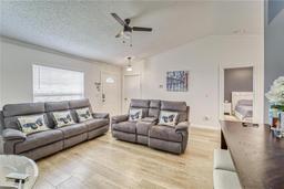 Picture of 1908 Dartford Court, Valrico, FL 33594