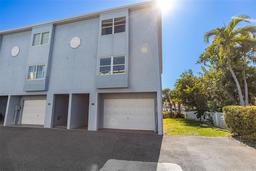 Picture of 545 Pinellas Bayway S Unit 109, St Petersburg, FL 33715