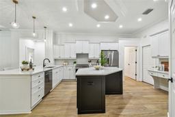 Picture of 6314 Soratrace Street, Lithia, FL 33547