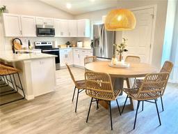 Picture of 4865 S Tromp Loop Unit 136, Homosassa, FL 34448